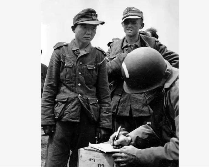 İnsanlık tarihinin kara lekesi: İkinci Dünya Savaşı - Resim: 35